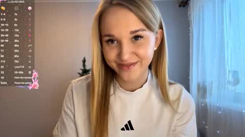 Mia online show from January 16, 12:31 pm