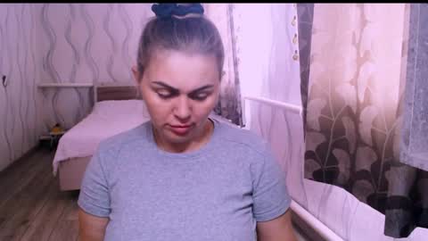 li_lit online show from April 27, 7:06 am