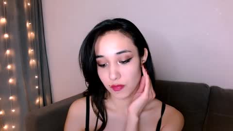 Li  online show from January 29, 9:50 pm