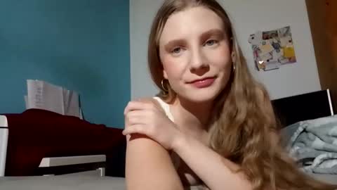 lia06_ online show from January 6, 5:38 pm