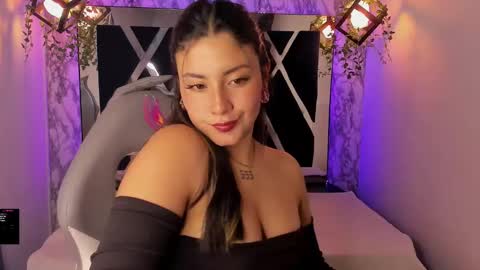 Lia  online show from January 2, 11:09 am