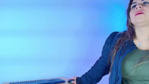 Lia  online show from March 3, 3:34 am