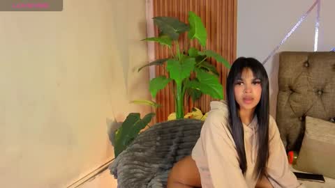 lia_bunny7 online show from February 27, 6:57 am
