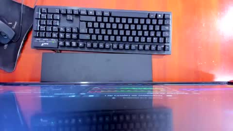 Snapshot of lia_cr1 chatting on November 3, 7:37 pm LIA online show from November 3, 7:37 pm