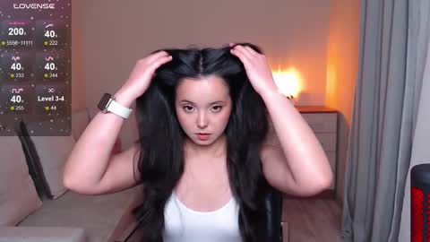 Snapshot of lia_hetty chatting on November 25, 5:02 pm L I A online show from November 25, 5:02 pm