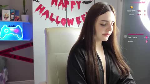 Lia online show from October 25, 6:43 am