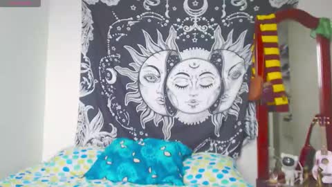 Snapshot of lia_monroe chatting on November 15, 9:00 pm Lia Monroe online show from November 15, 9:00 pm