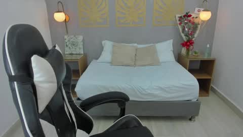 Snapshot of lia_sexx19 chatting on March 12, 2:09 am Lia online show from March 12, 2:09 am