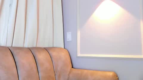 liz walton online show from December 18, 12:11 pm