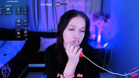 Snapshot of lia_xxgirl chatting on February 9, 7:16 am Lia online show from February 9, 7:16 am