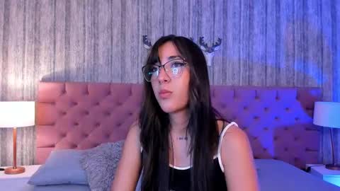 liaa turner  online show from January 6, 8:12 pm