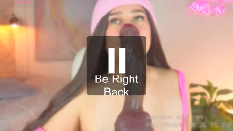 Snapshot of liacox chatting on February 17, 9:56 am Lia Cox online show from February 17, 9:56 am