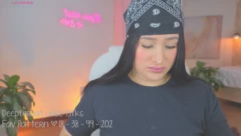 Lia Cox online show from October 2, 3:02 am