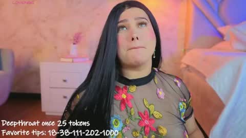 Lia Cox online show from June 4, 9:32 pm