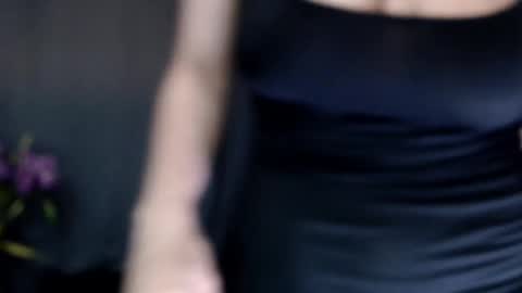 Snapshot of liadivina chatting on December 14, 11:18 am Lia Divina online show from December 14, 11:18 am