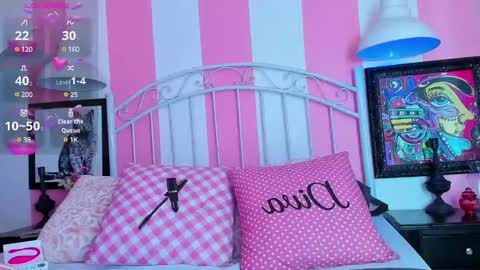 ---Liah--- online show from March 12, 9:13 pm