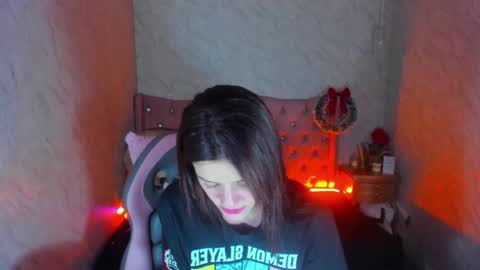  Lia  online show from December 31, 4:25 pm