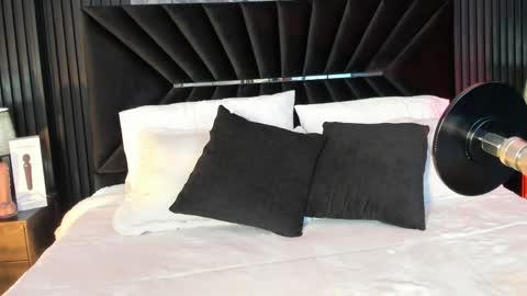 Liah Fontaine online show from April 21, 11:38 am