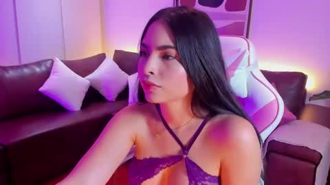 Snapshot of liahjhons chatting on September 21, 10:11 pm Liah online show from September 21, 10:11 pm