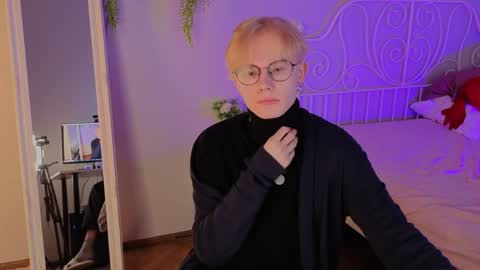 LIAM online show from April 8, 5:29 am