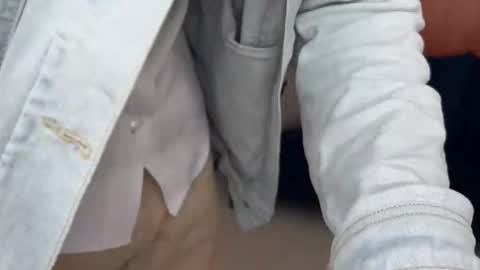 Snapshot of liam_enzho chatting on November 30, 4:44 pm Liam online show from November 30, 4:44 pm