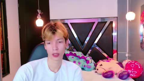 Snapshot of liam_green1 chatting on February 15, 12:58 pm liam_green1 online show from February 15, 12:58 pm