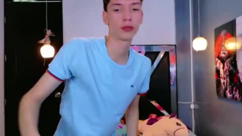 Snapshot of liam_green1 chatting on February 26, 7:46 pm liam_green1 online show from February 26, 7:46 pm