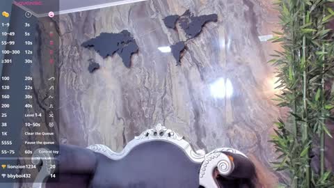 LIAM KLEIN online show from February 3, 2:24 pm