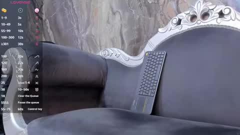 LIAM KLEIN online show from February 22, 2:19 pm