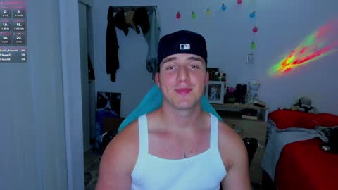 Snapshot of liam_oficial chatting on January 18, 6:13 am liam online show from January 18, 6:13 am