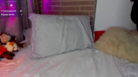 liam online show from February 17, 1:35 am