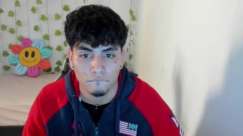Snapshot of liam_ruiz_ chatting on January 20, 6:10 pm Liam online show from January 20, 6:10 pm
