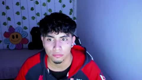 Snapshot of liam_ruiz_ chatting on January 21, 2:43 am Liam online show from January 21, 2:43 am