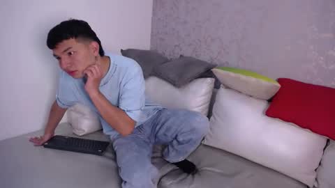 Liam  online show from February 7, 12:20 pm