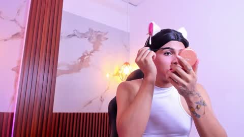 liamcardona online show from October 14, 3:40 am