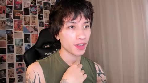 Liam online show from March 15, 6:30 am