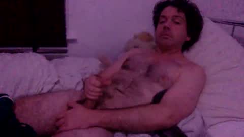 liamj1986 online show from October 26, 5:24 am