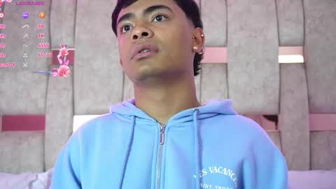 Liam online show from March 4, 3:23 am