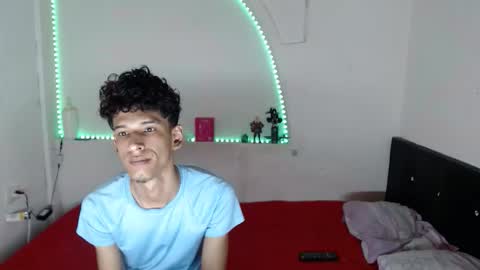 LIAM  KAI online show from March 1, 3:08 am