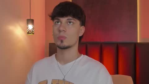 Snapshot of liamthunder05_ chatting on November 30, 11:58 am Liam Thunder online show from November 30, 11:58 am