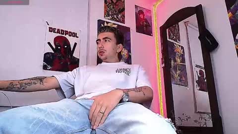 Snapshot of liamty_luxor chatting on October 7, 1:58 am Liam online show from October 7, 1:58 am