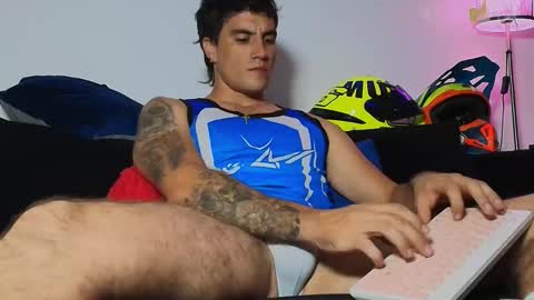 Lian Oconner online show from November 10, 10:31 pm