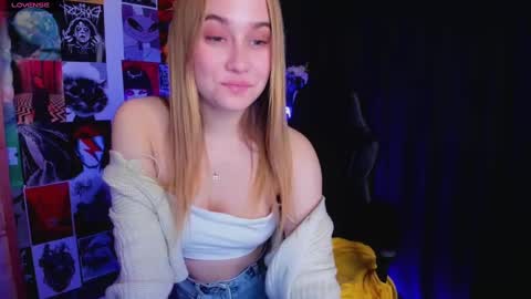 Liana online show from January 10, 12:47 pm