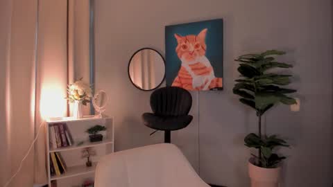 Snapshot of liapearce chatting on November 4, 12:26 pm Lia online show from November 4, 12:26 pm