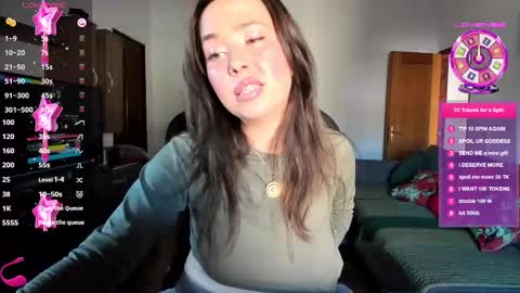 Snapshot of liaquinn chatting on March 3, 2:26 pm LiaQuinn online show from March 3, 2:26 pm