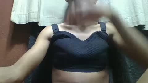 Snapshot of liaraisha chatting on October 1, 2:50 am liaraisha online show from October 1, 2:50 am