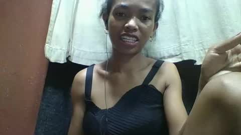 Snapshot of liaraisha chatting on October 17, 2:52 pm liaraisha online show from October 17, 2:52 pm