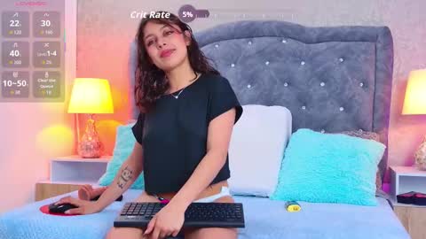 Lia online show from October 30, 7:25 pm