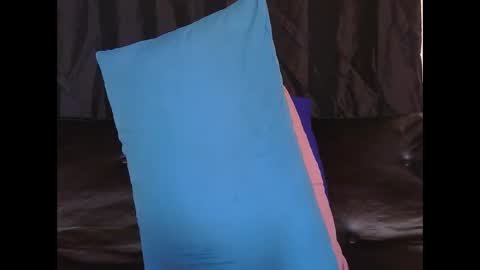 lickabletash98 online show from January 12, 12:33 pm