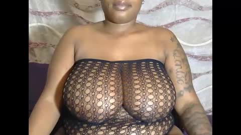 lickabletash98 online show from January 26, 8:02 pm